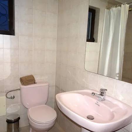 El Gharbe - Private Pool - 10 Guests - Вилла *